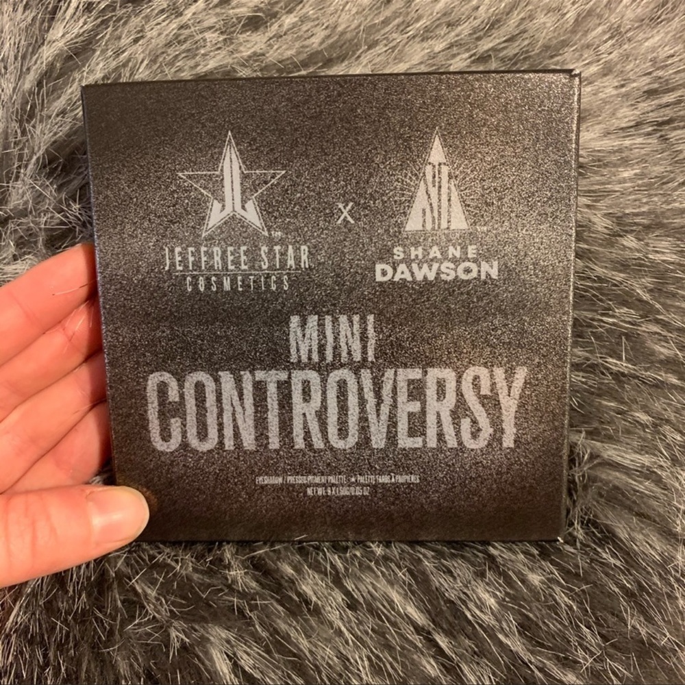 Shane Dawson x Jeffree Star Mini Controversy Eyeshadow Pallet